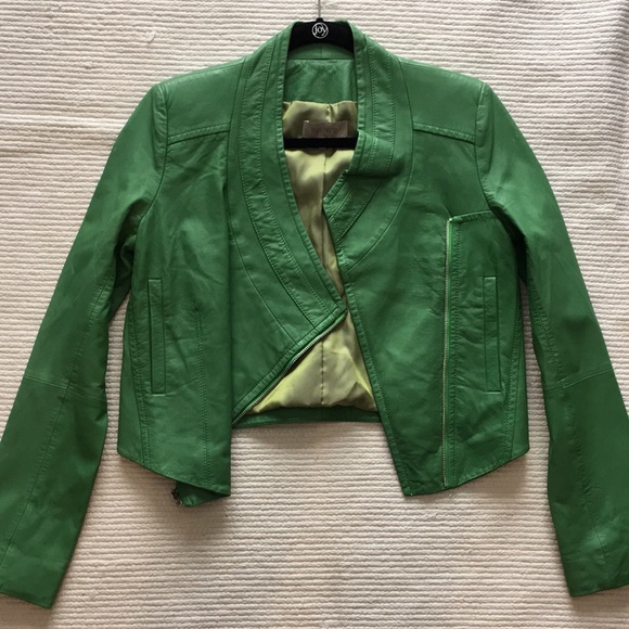 Cropped genuine lamb leather green jacket - Picture 1 of 5